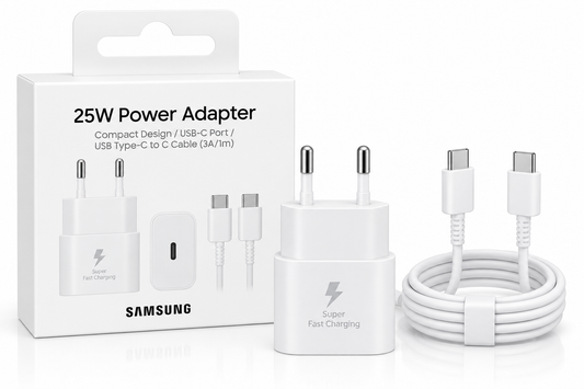 Witte Samsung 25W-oplader met USB-C-kabel naast de verpakking